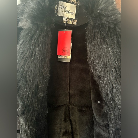 Lady Hathaway ladies coat - Picture 11 of 13